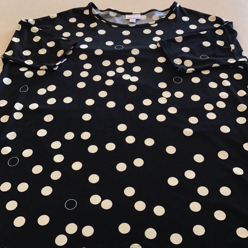Women's Lularoe Irma.
